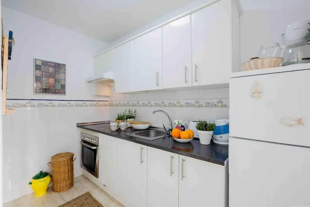 2 Bedrooms, Beach 3Min, Roof Terrace With Ocean View Callao Salvaje Spanyolország